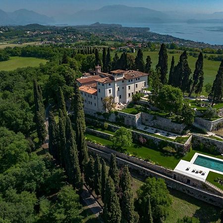 Eremus Relais Aparthotel Лонато Екстериор снимка