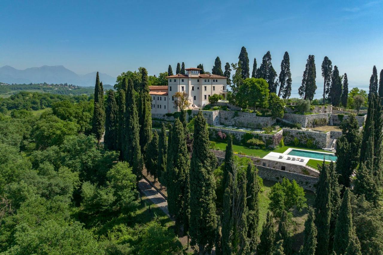 Eremus Relais Aparthotel Лонато Екстериор снимка